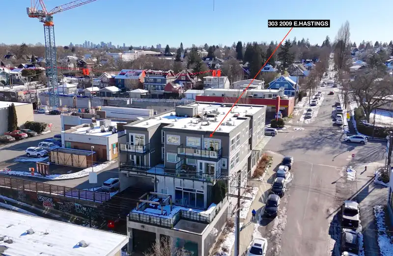 303 2009 E HASTINGS STREET - photo 1 of 32