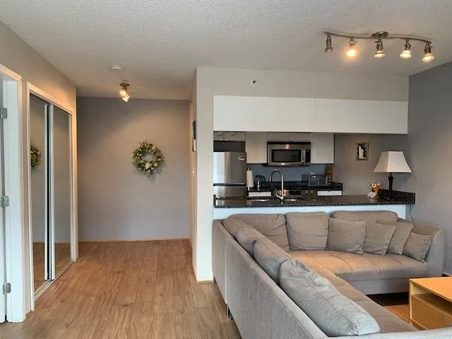510 1060 ALBERNI STREET - photo 1 of 14