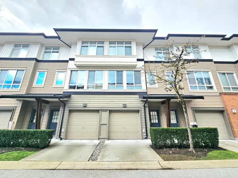 97 1125 KENSAL PLACE - photo 2 of 25