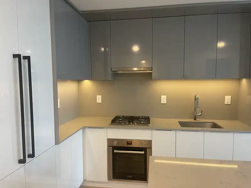 1106 4711 HAZEL STREET - photo 3 of 19
