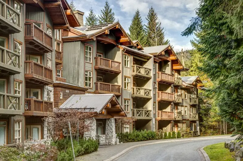 222 4660 BLACKCOMB WAY - photo 1 of 20