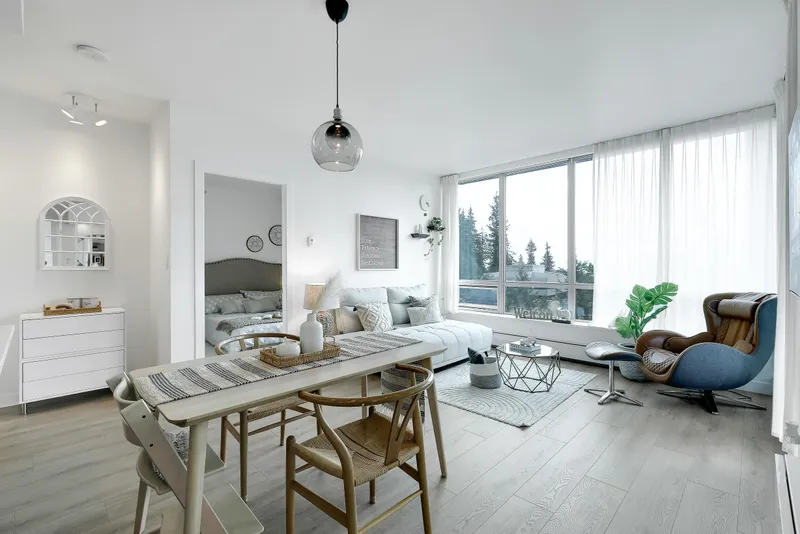 803 9060 UNIVERSITY CRESCENT - photo 3 of 25