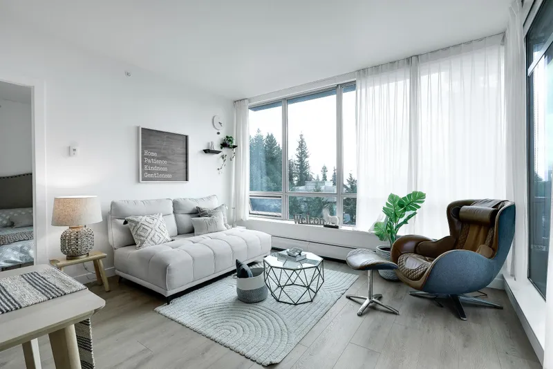 803 9060 UNIVERSITY CRESCENT - photo 4 of 25