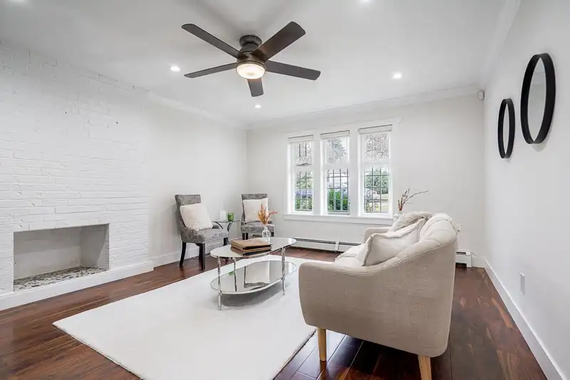 1230 E 51ST AVENUE - photo 4 of 31