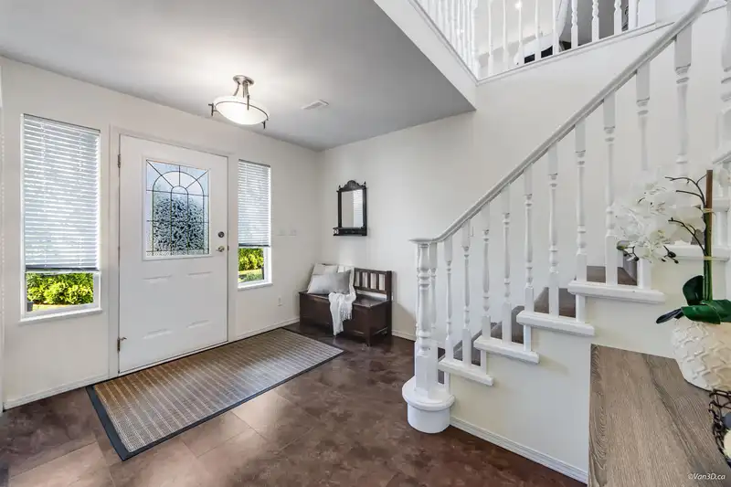 21562 51 AVENUE - photo 3 of 35