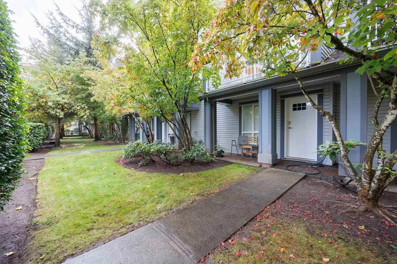 78 16388 85 AVENUE - photo 4 of 25