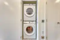 1406 626 CLAREMONT STREET - thumbnail 16