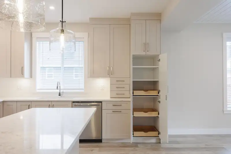 102 6211 CHILLIWACK RIVER ROAD - photo 4 of 14