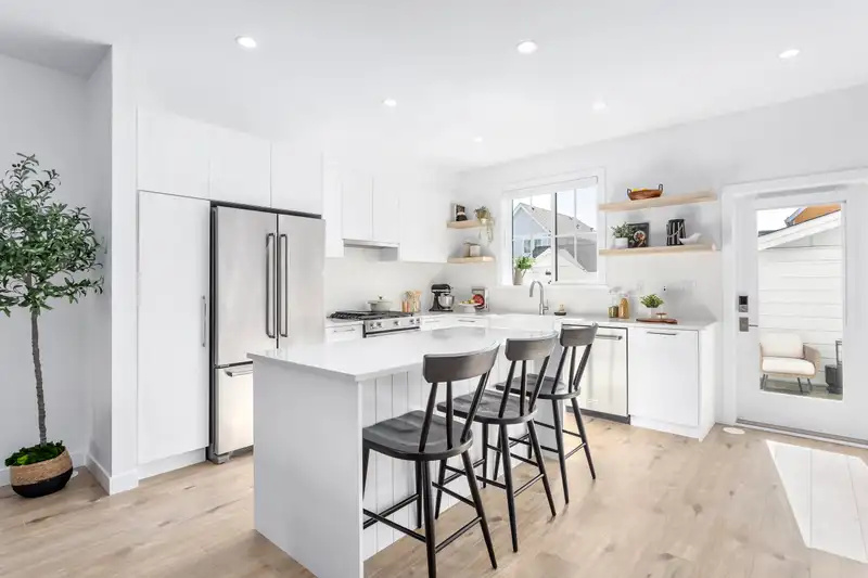 2 6366 DAIRY AVENUE - photo 1 of 15