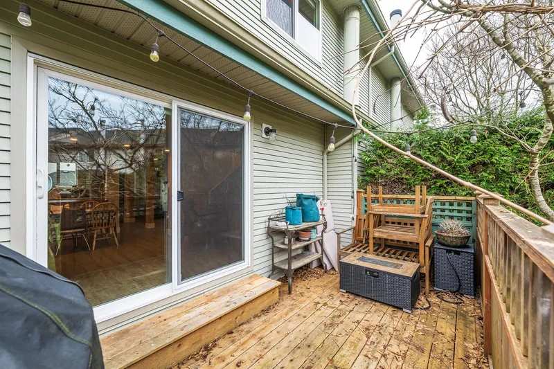 22 41449 GOVERNMENT ROAD - photo 4 of 25