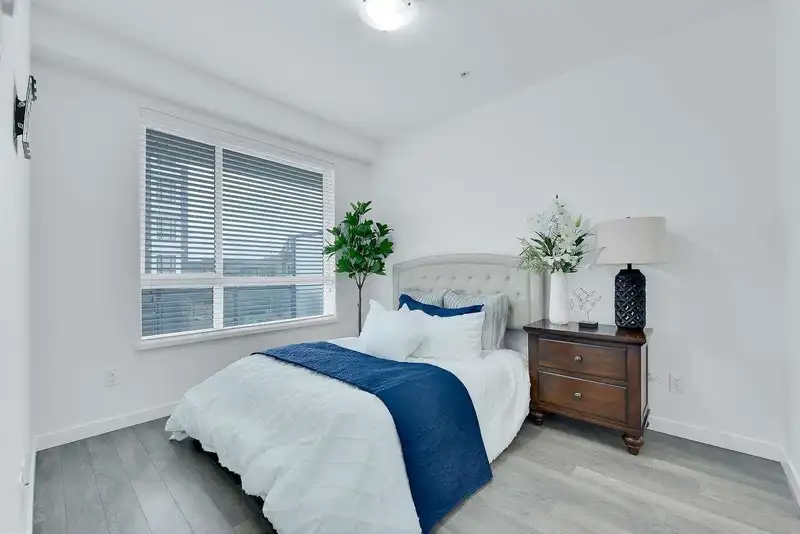 102 13628 81A AVENUE - photo 4 of 21