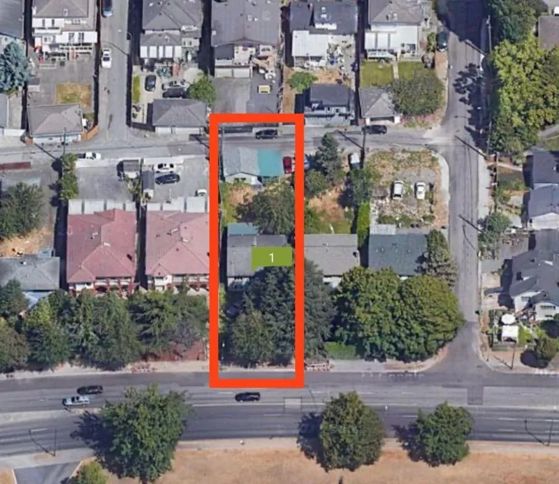 449 SE MARINE DRIVE - photo 1 of 2