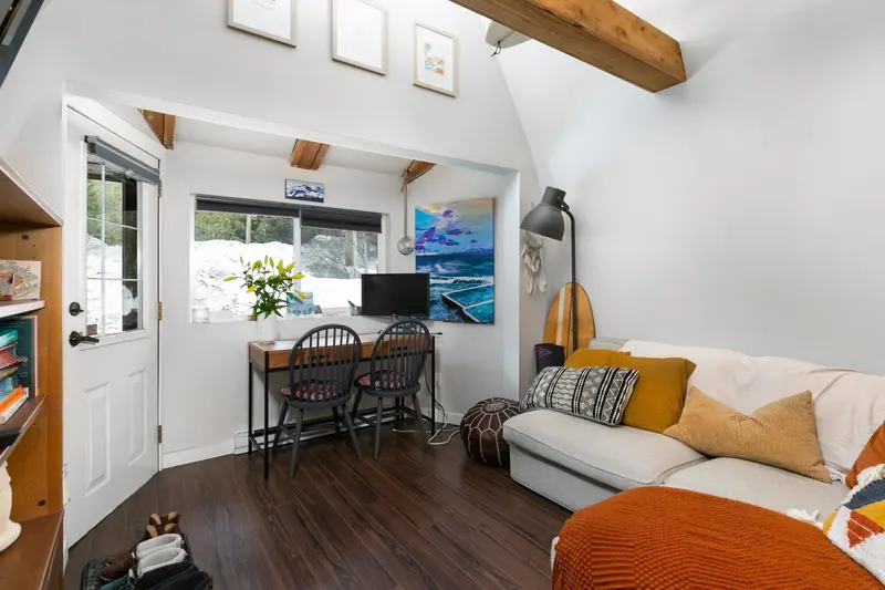 8160 ALPINE WAY - photo 4 of 24