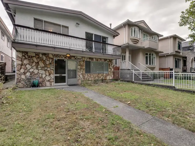 6740 CULLODEN STREET - photo 2 of 27