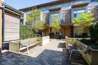5518 OAK STREET - thumbnail 33