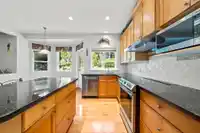 16 WILKES CREEK DRIVE - thumbnail 9