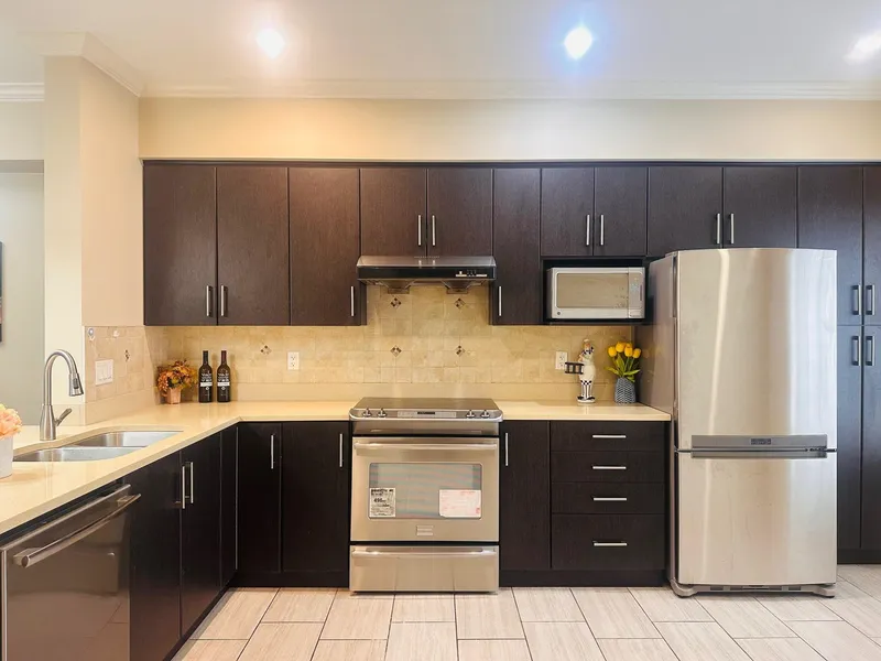 16 9811 FERNDALE ROAD - photo 2 of 9