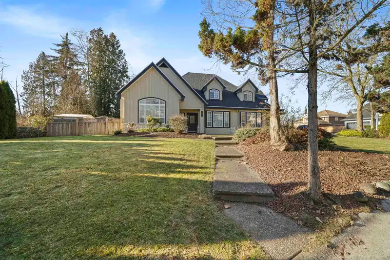 14318 HAWKSTREAM DRIVE - photo 1 of 32