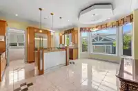 4530 OSLER STREET - thumbnail 8