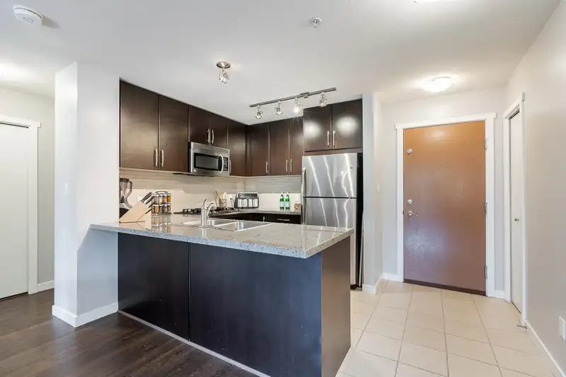 315 701 KLAHANIE DRIVE - photo 3 of 40