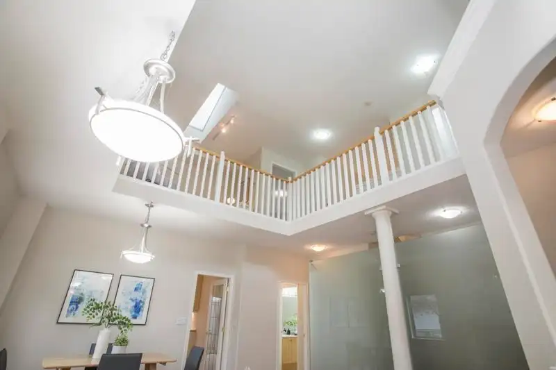 7 3387 KING GEORGE BOULEVARD - photo 4 of 39