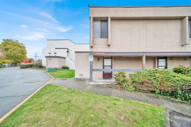 28 17702 60 AVENUE - photo 3 of 25