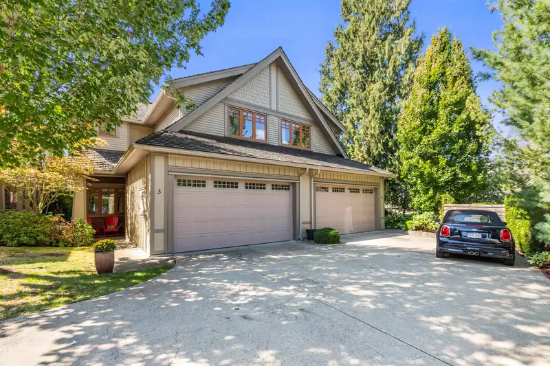 3 3122 160 STREET - photo 1 of 40