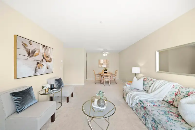 301 4758 53 STREET - photo 2 of 34