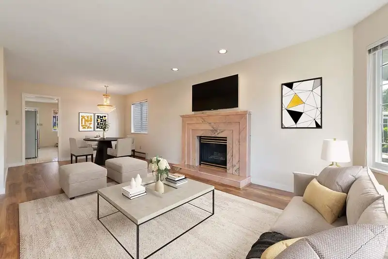 2267 E 35TH AVENUE - photo 3 of 38