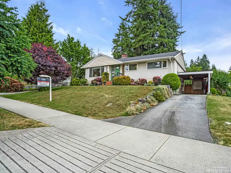 663 FAIRVIEW STREET - photo 1 of 16