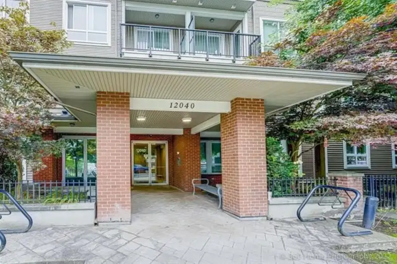 314 12040 222 STREET - photo 1 of 10