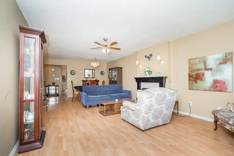11 12049 217TH STREET - photo 3 of 25