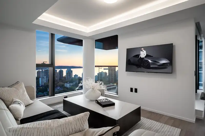 2901 1408 ROBSON STREET - photo 3 of 40