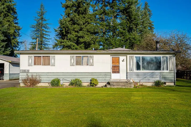 26267 64 AVENUE - photo 2 of 25