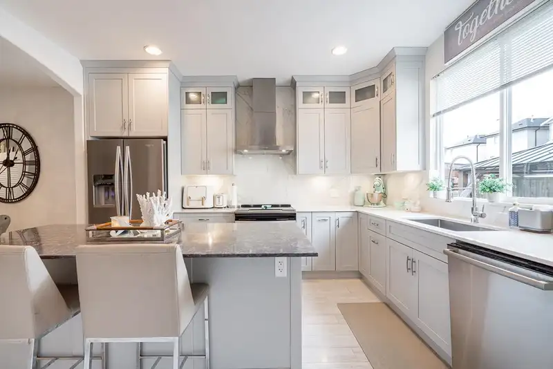 24365 102A AVENUE - photo 3 of 38