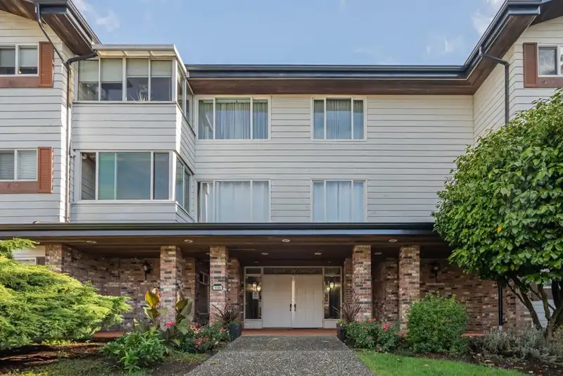 103 1390 MARTIN STREET - photo 1 of 25