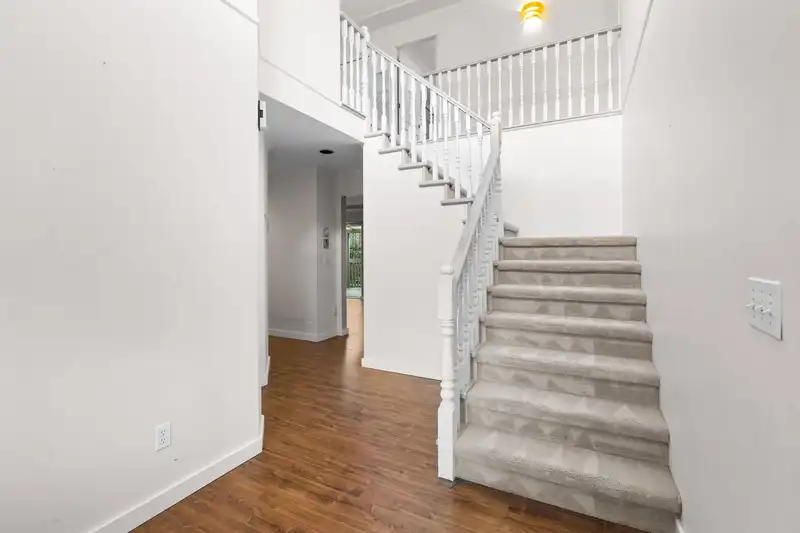 1225 WINDSOR AVENUE - photo 2 of 40