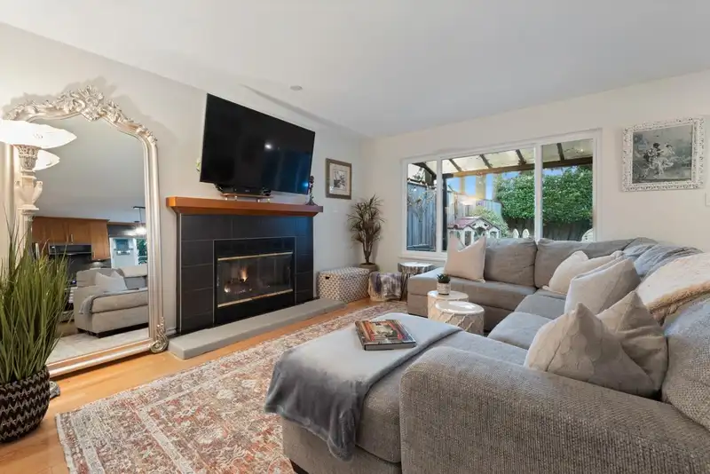 937 CLEMENTS AVENUE - photo 2 of 28