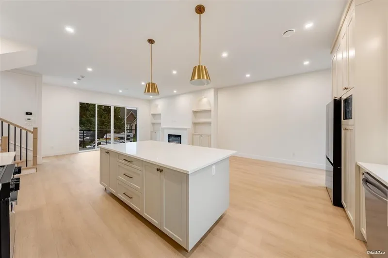 102 9727 129A STREET - photo 3 of 25