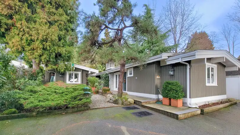 1355 INGLEWOOD AVENUE - photo 1 of 40