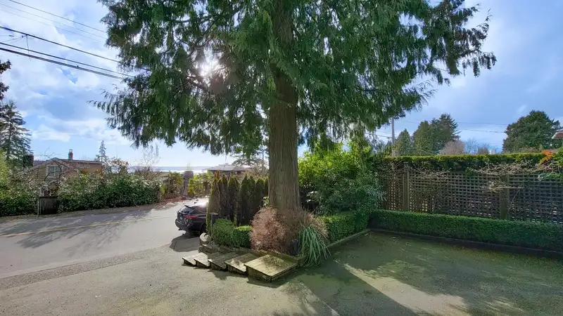 1355 INGLEWOOD AVENUE - photo 3 of 40