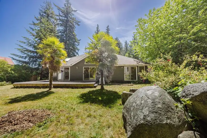 8094 ALDERWOOD ROAD - photo 2 of 21