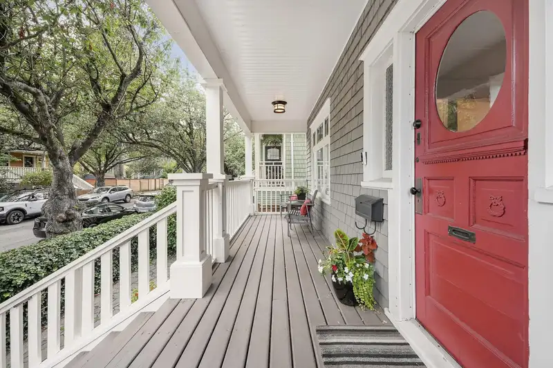 155 E 23RD AVENUE - photo 2 of 40