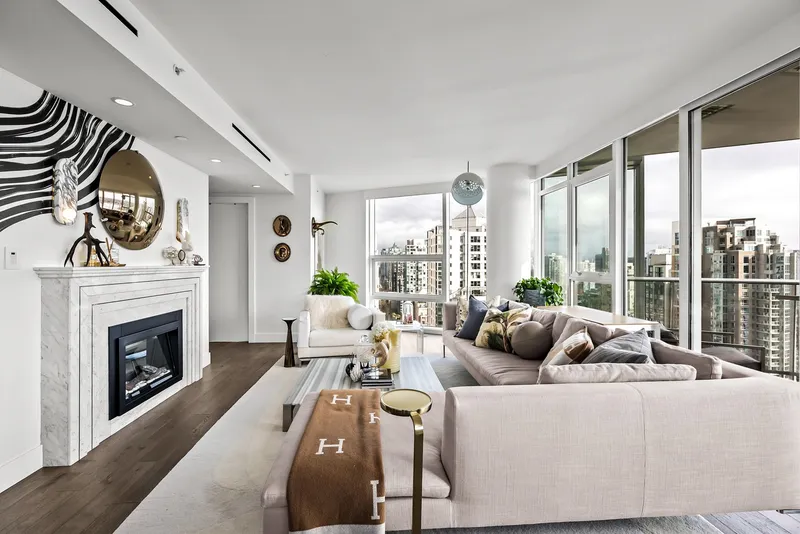 2502 499 PACIFIC STREET - photo 3 of 25