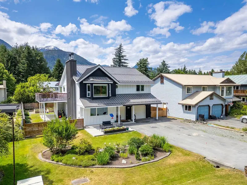 7403 HARROW ROAD - photo 1 of 25