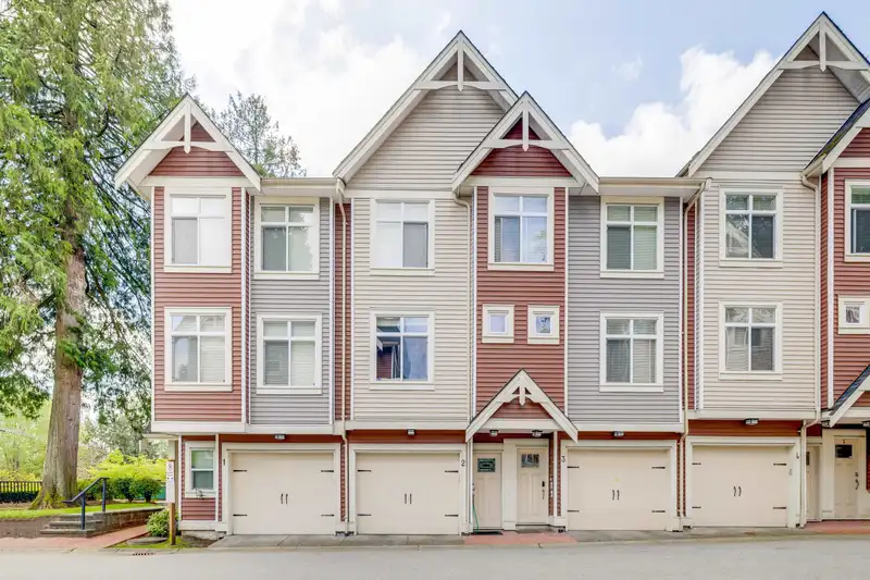2 10265 141 STREET - photo 2 of 22