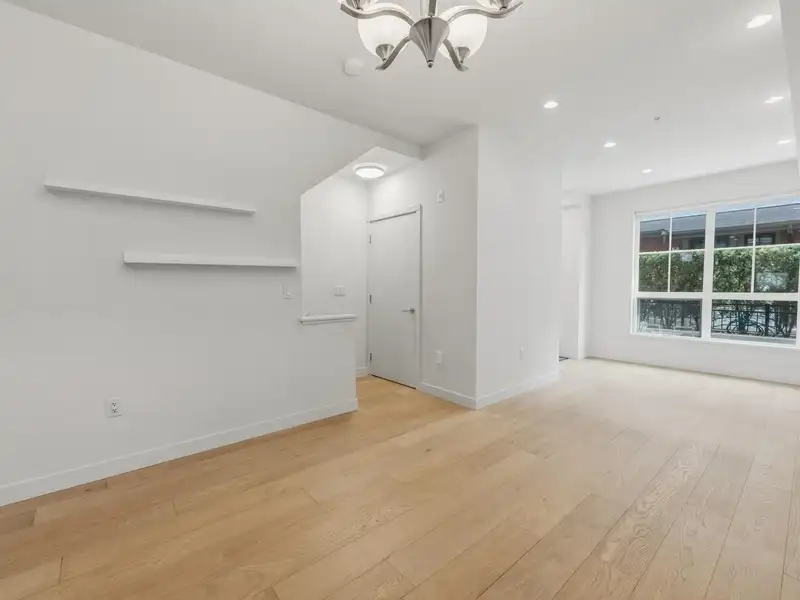7891 OAK STREET - photo 3 of 18