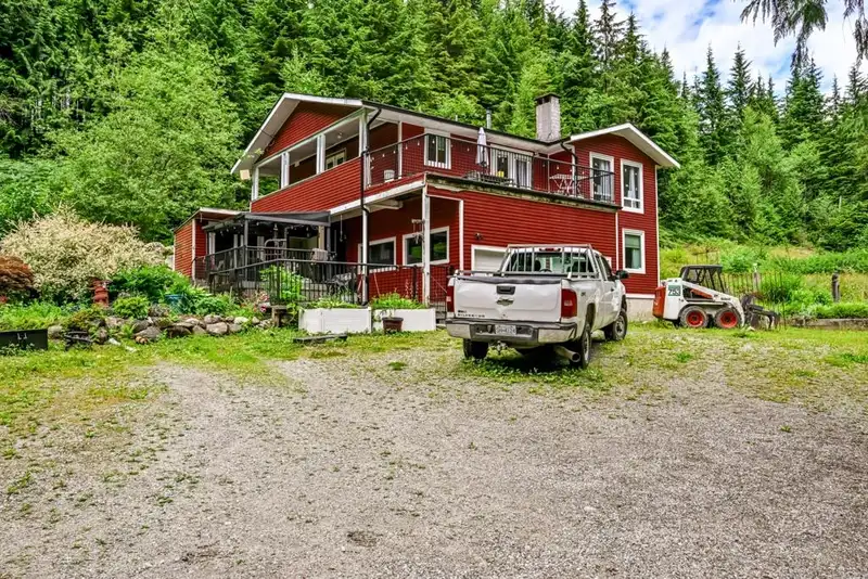 12297 ROACH STREET - photo 2 of 36