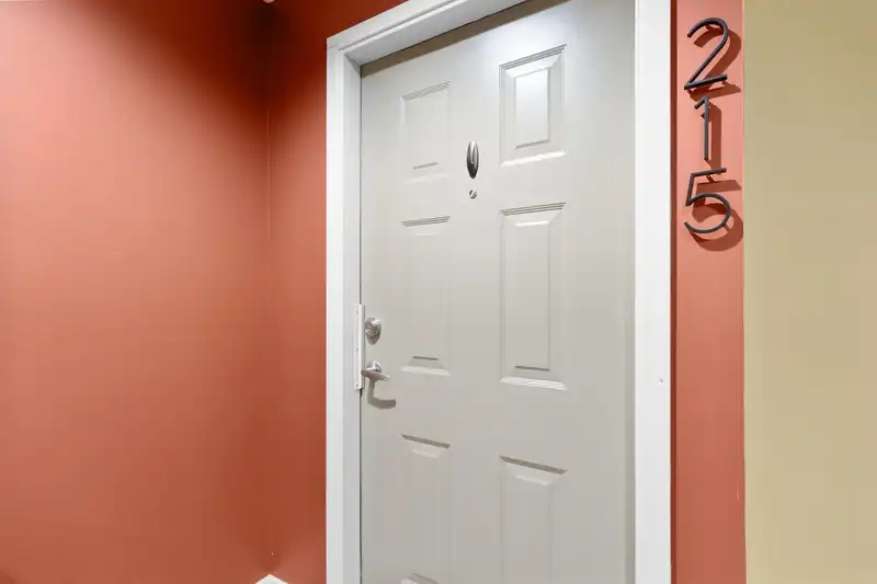 215 1150 QUAYSIDE DRIVE - photo 3 of 32