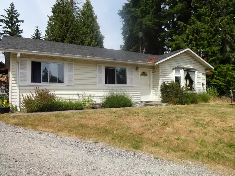 1088 SUNNYSIDE ROAD - photo 1 of 12